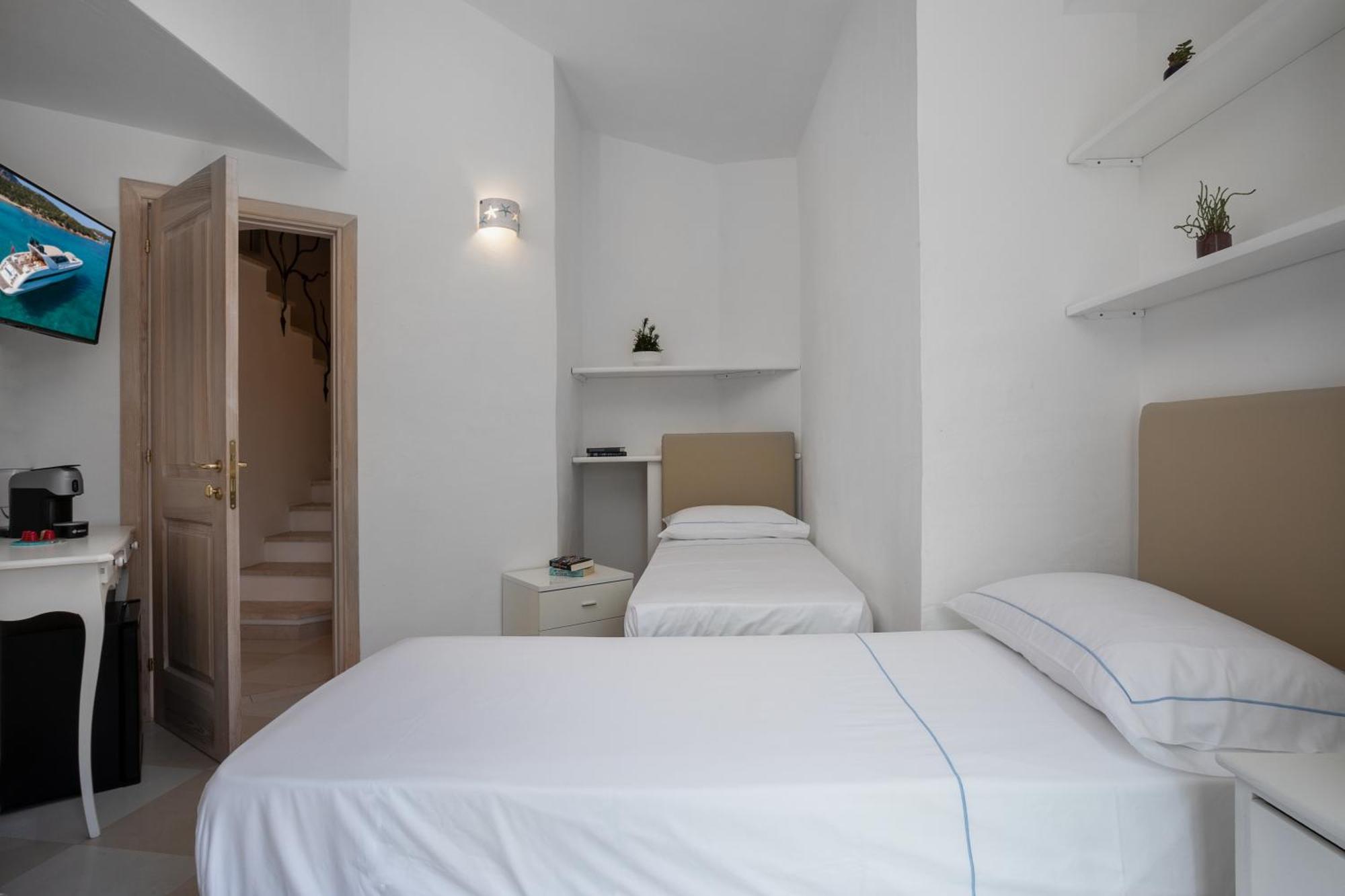 The Square Depandance Bed and Breakfast Cannigione Εξωτερικό φωτογραφία