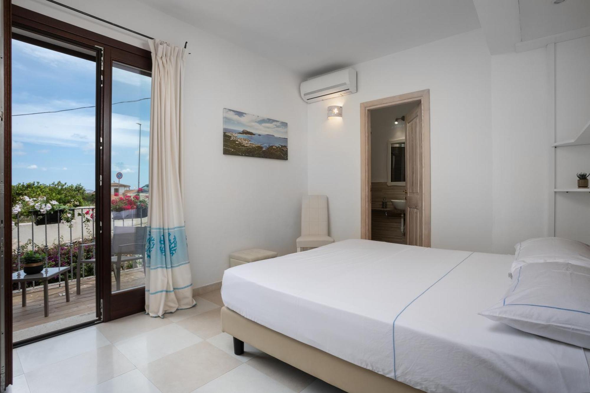 The Square Depandance Bed and Breakfast Cannigione Εξωτερικό φωτογραφία